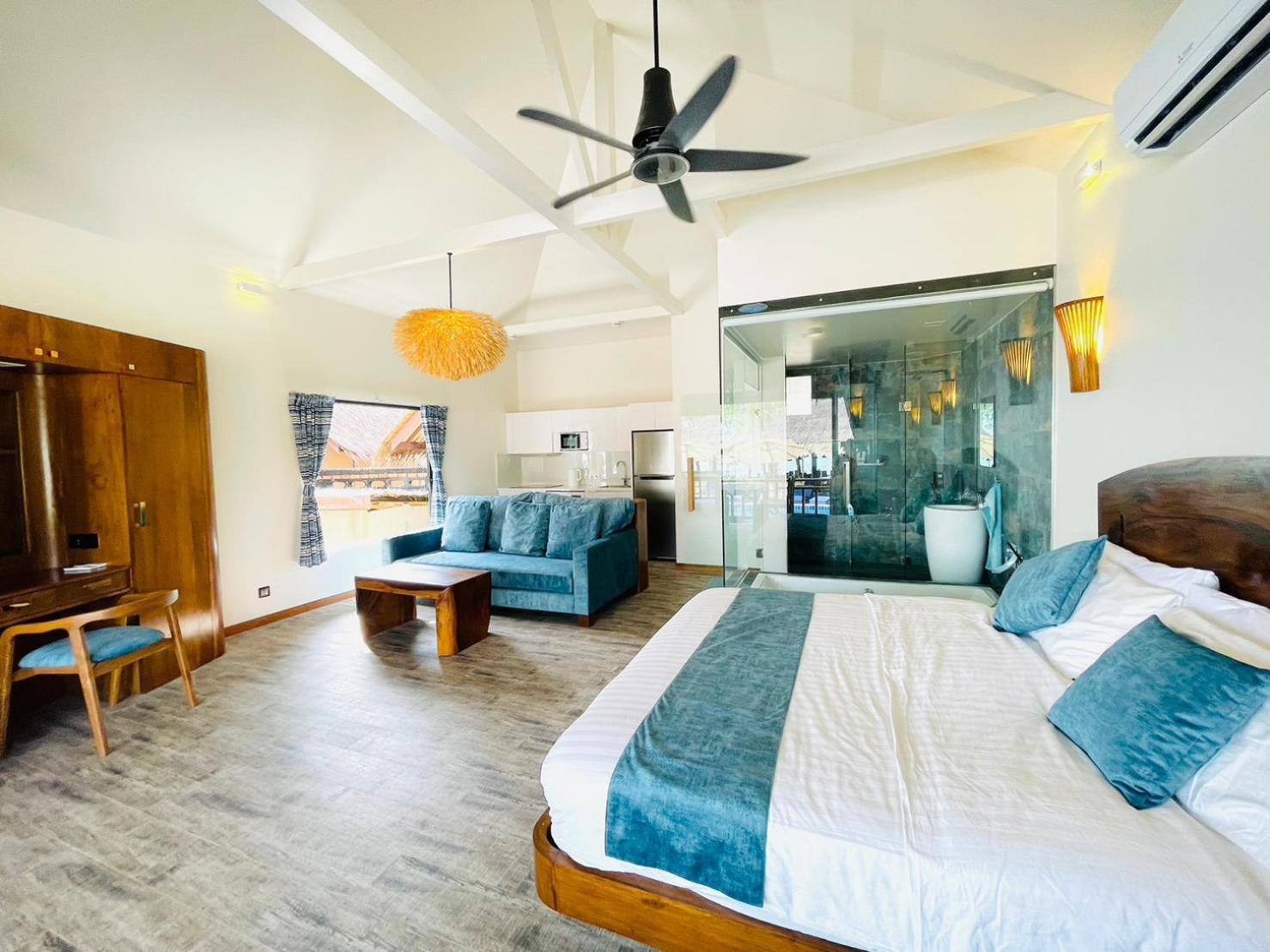 Absolute Beachfront Villas Baan Tai Rum bild